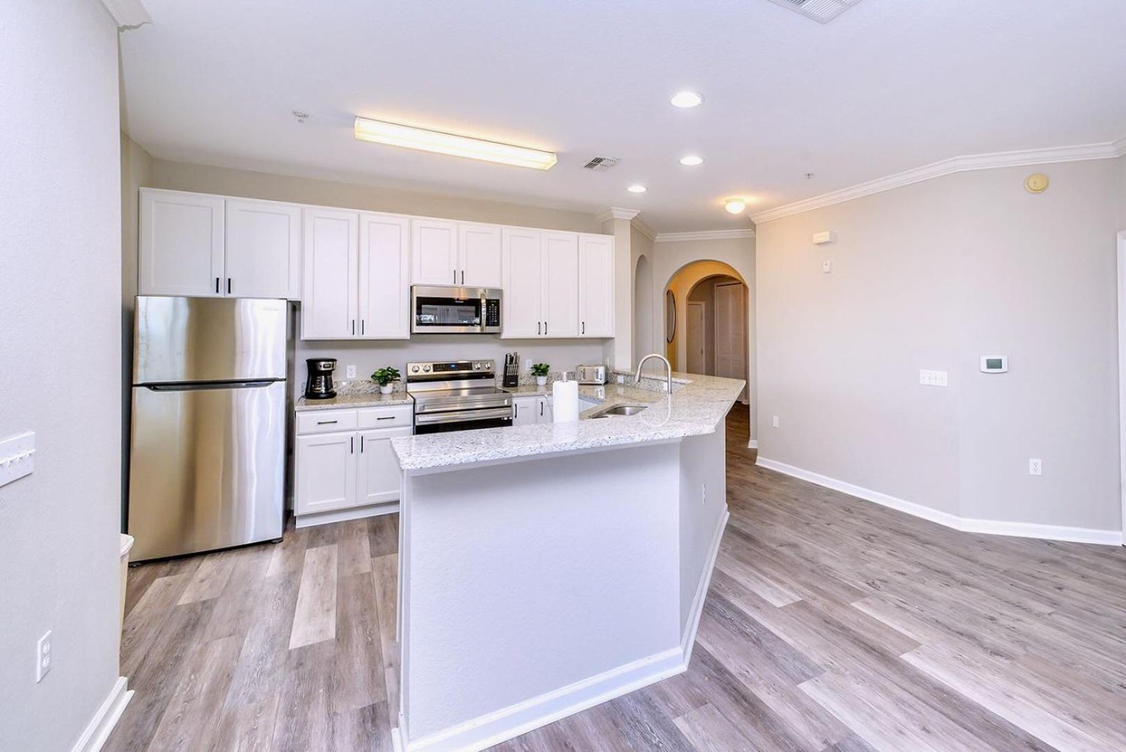 Bright & Modern 2Br Condo With Pool & Hot Tub, Near Disney! Орландо Екстериор снимка