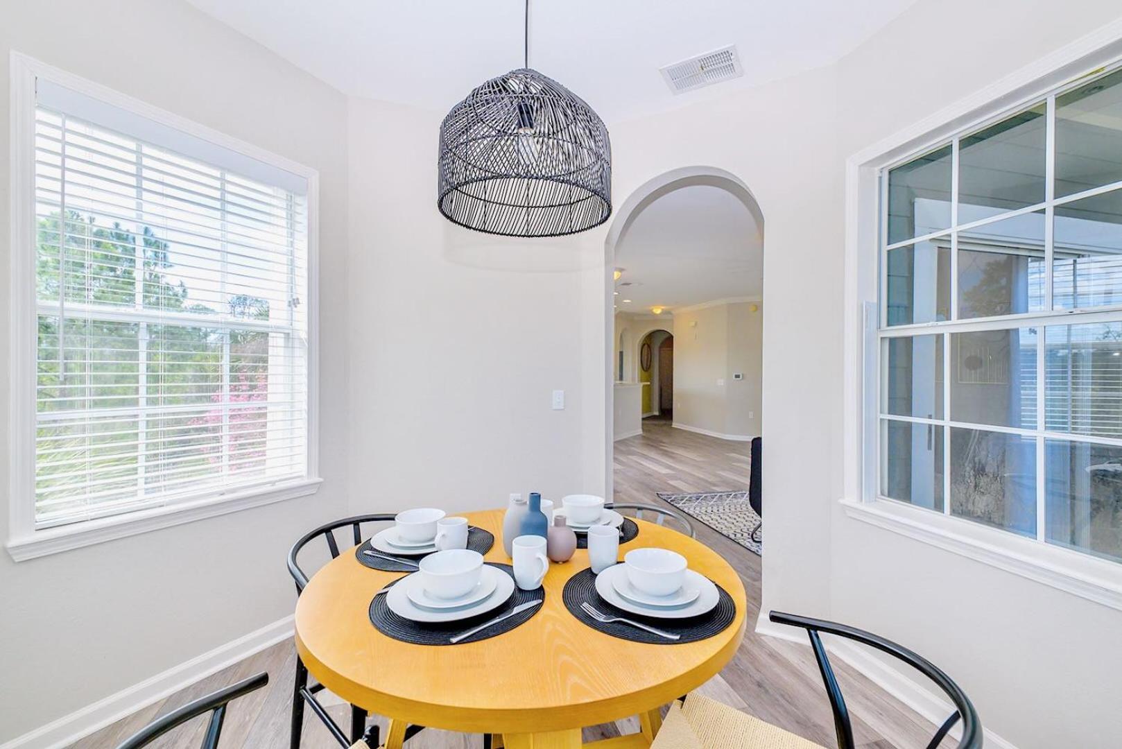 Bright & Modern 2Br Condo With Pool & Hot Tub, Near Disney! Орландо Екстериор снимка