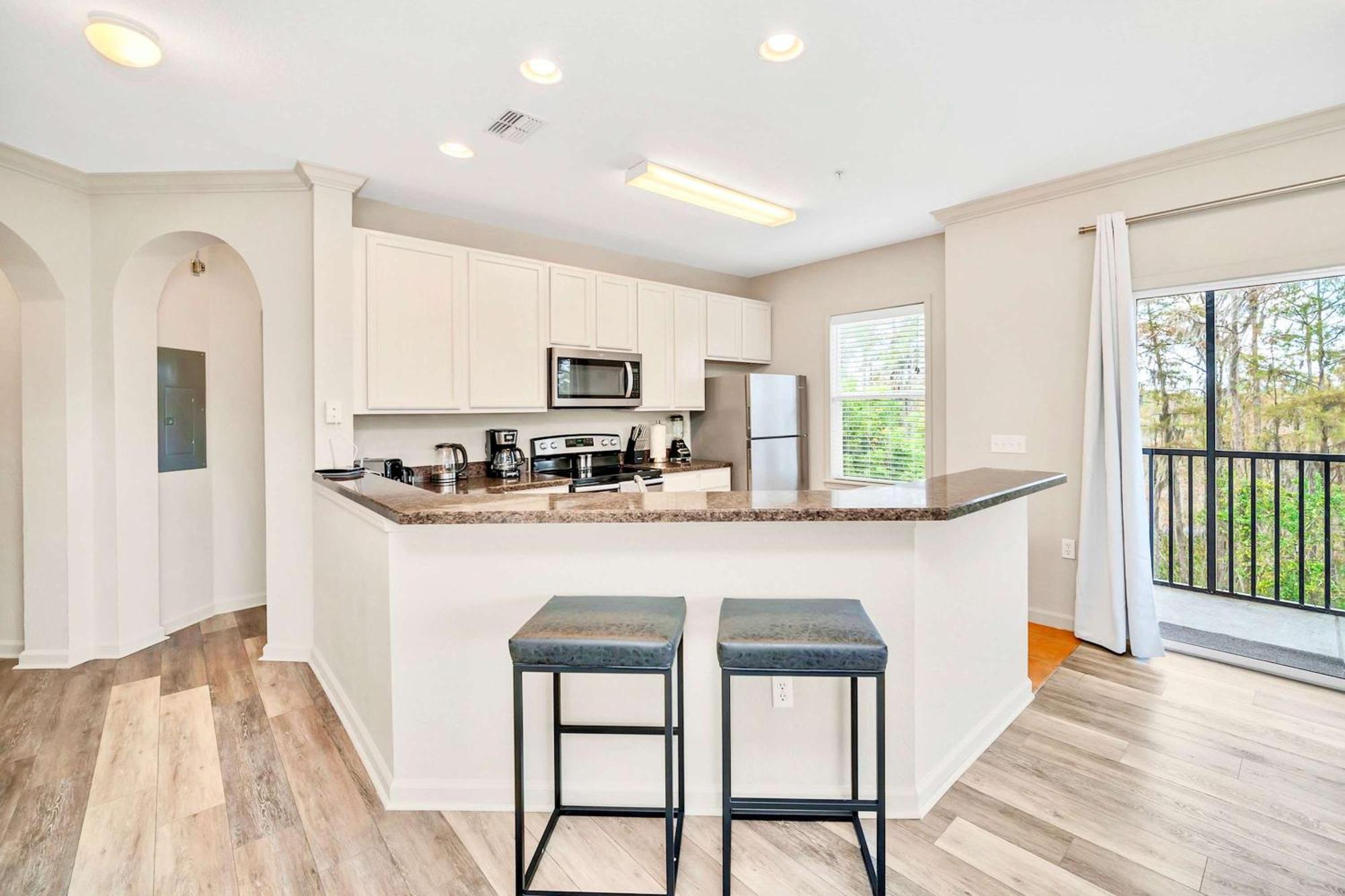 Bright & Modern 2Br Condo With Pool & Hot Tub, Near Disney! Орландо Екстериор снимка