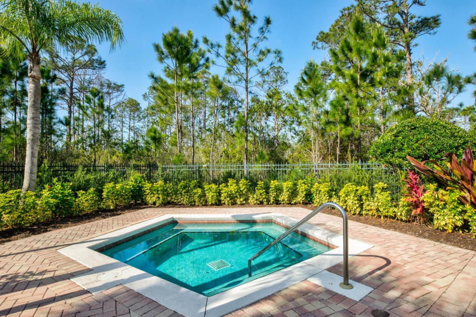 Bright & Modern 2Br Condo With Pool & Hot Tub, Near Disney! Орландо Екстериор снимка